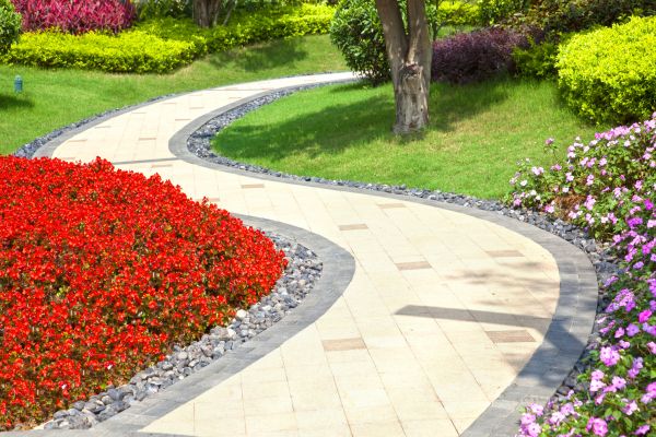 Cost of Garden Walkway Installation in Bainbridge Island